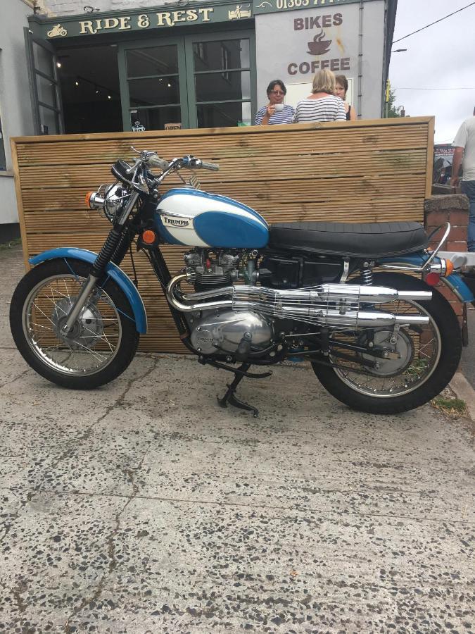 Union Road Moto Velo Crediton